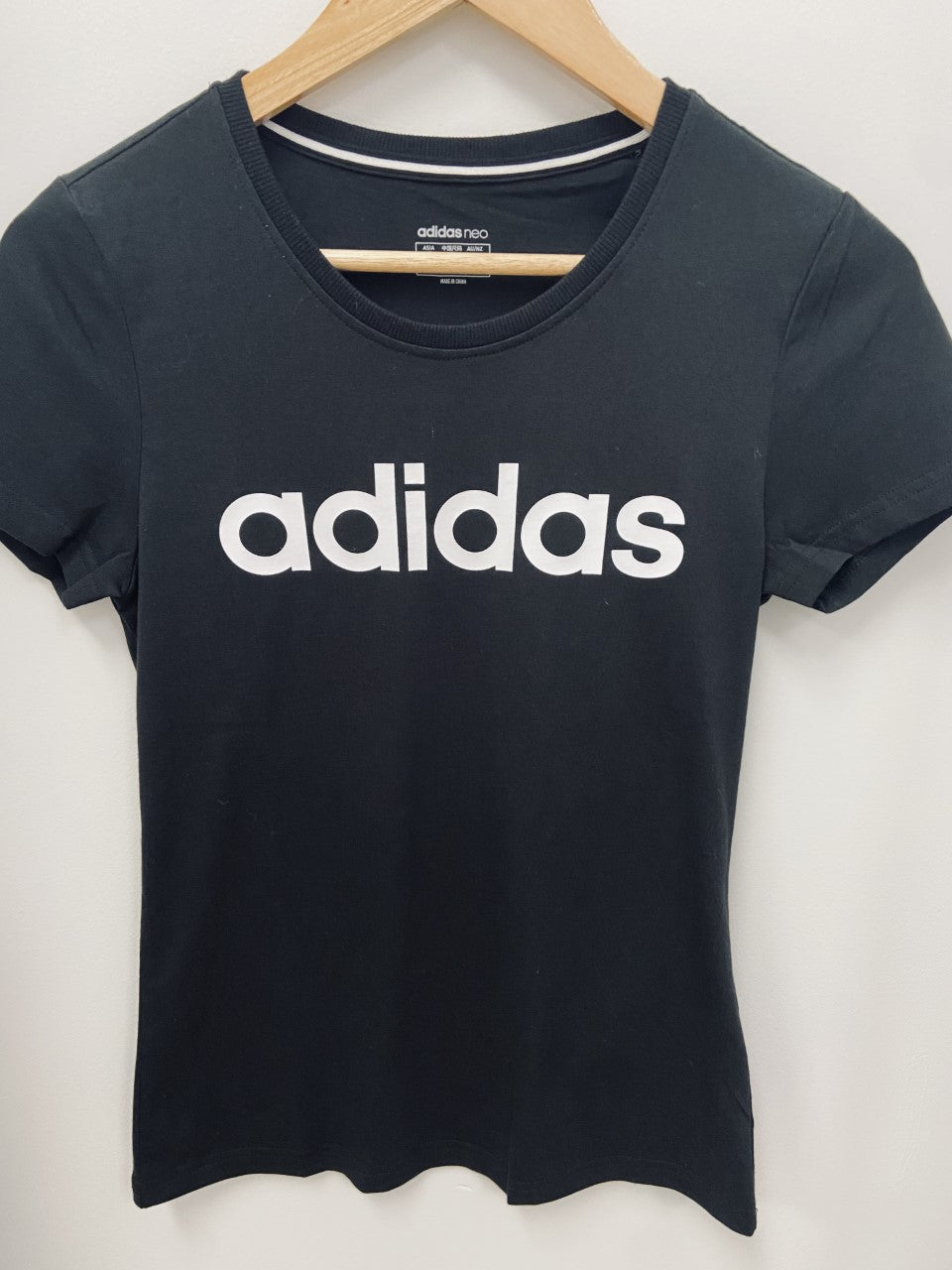 nicht Voorbijgaand incident Original New Arrival Adidas Adidas NEO Label Women's T-shirts short sl –  Diamondintheroughies