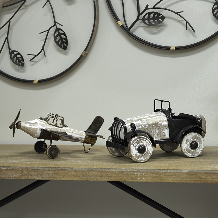 Collectibles - Handcrafted Mangowood/Metal Vintage Car