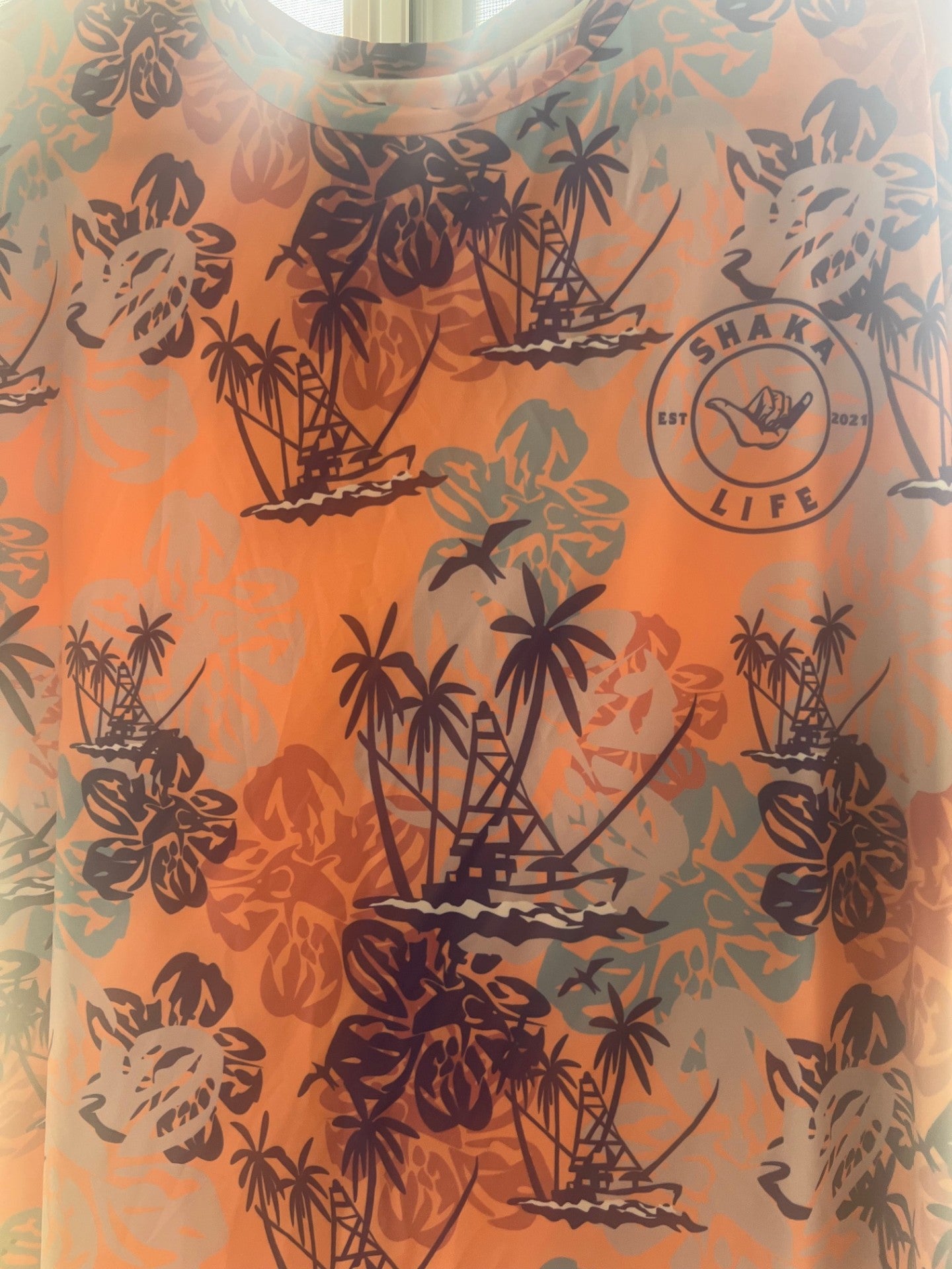 Shaka Life - Hawaiian T-Shirt